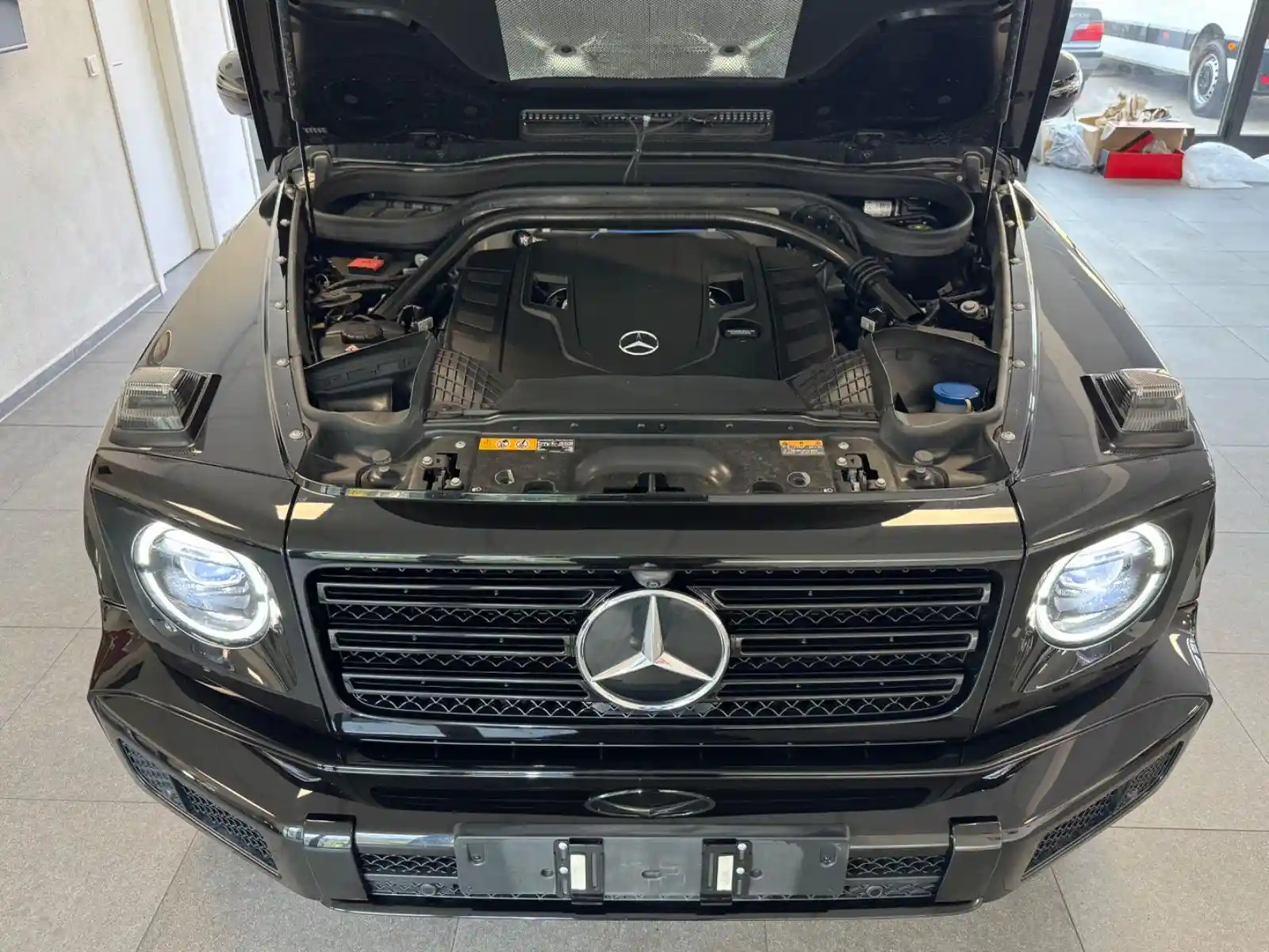 Mercedes-Benz G 500