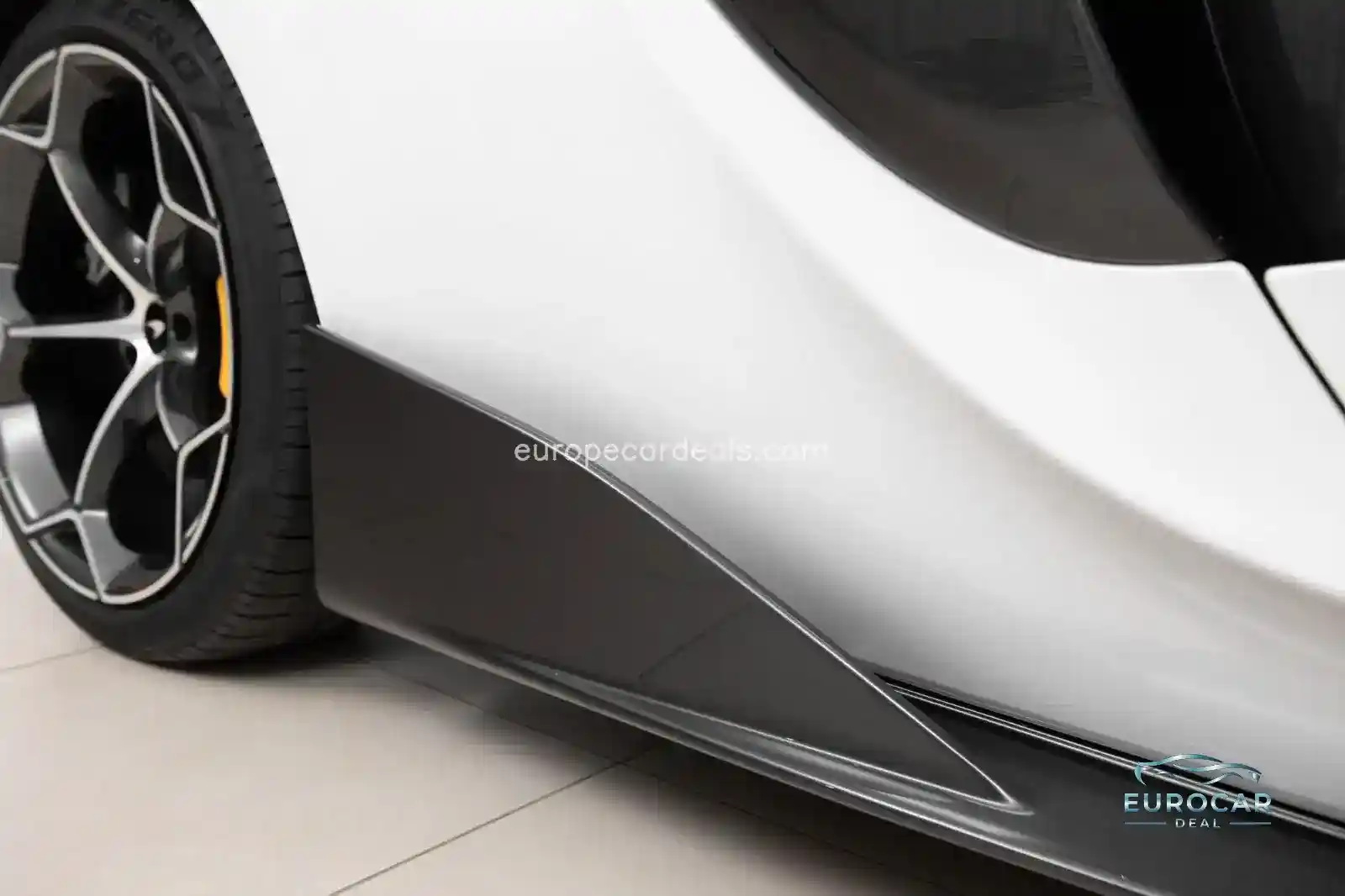 McLaren 570S
