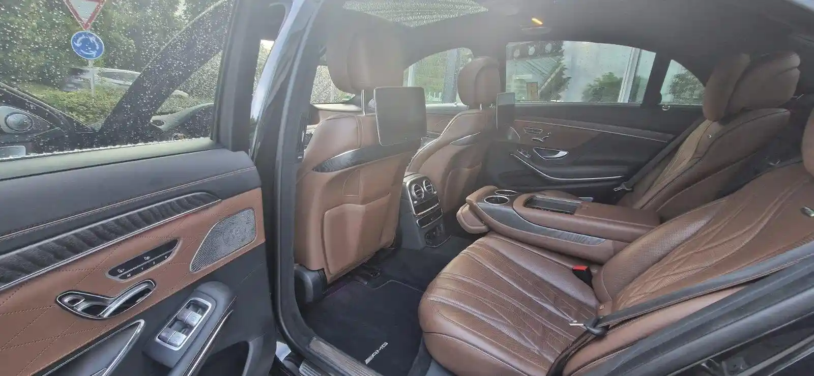 Mercedes-Benz S 63 AMG