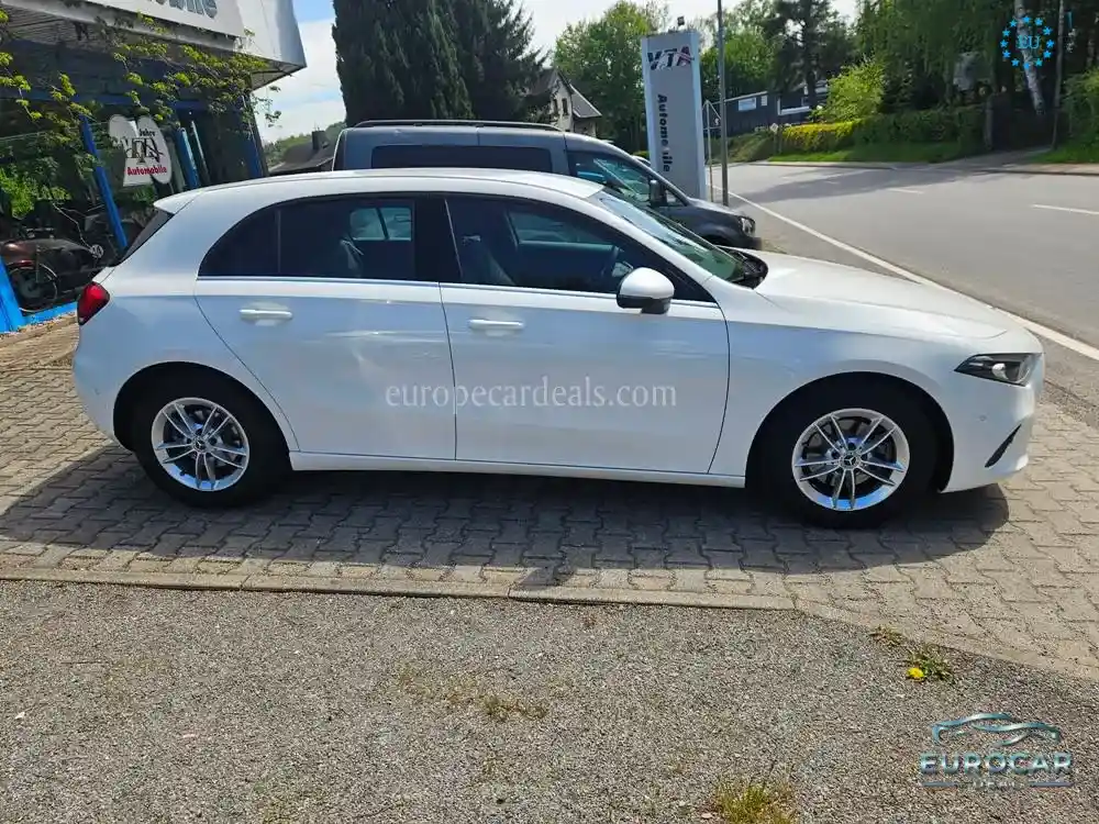 Mercedes-Benz A 180