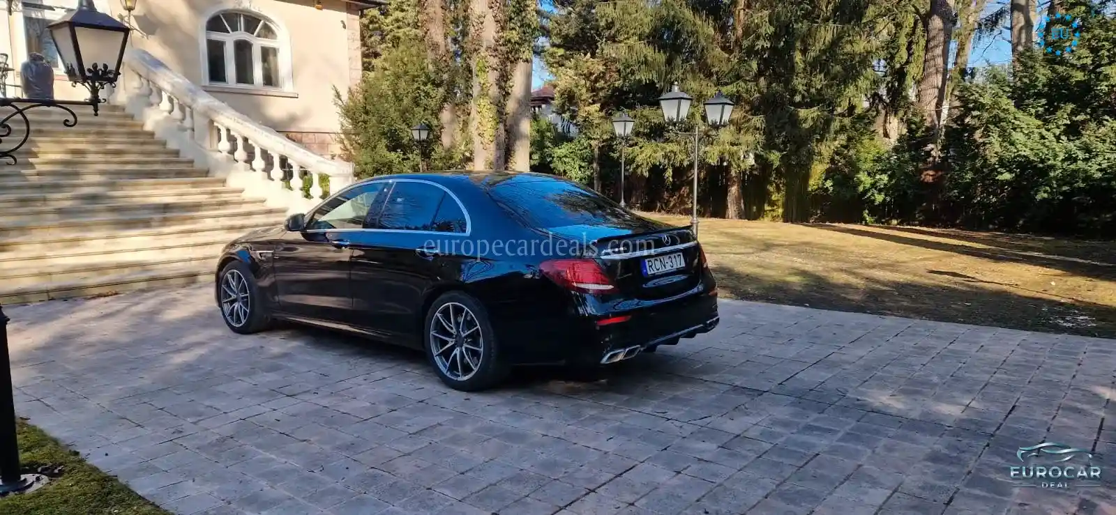Mercedes-Benz E 63 AMG