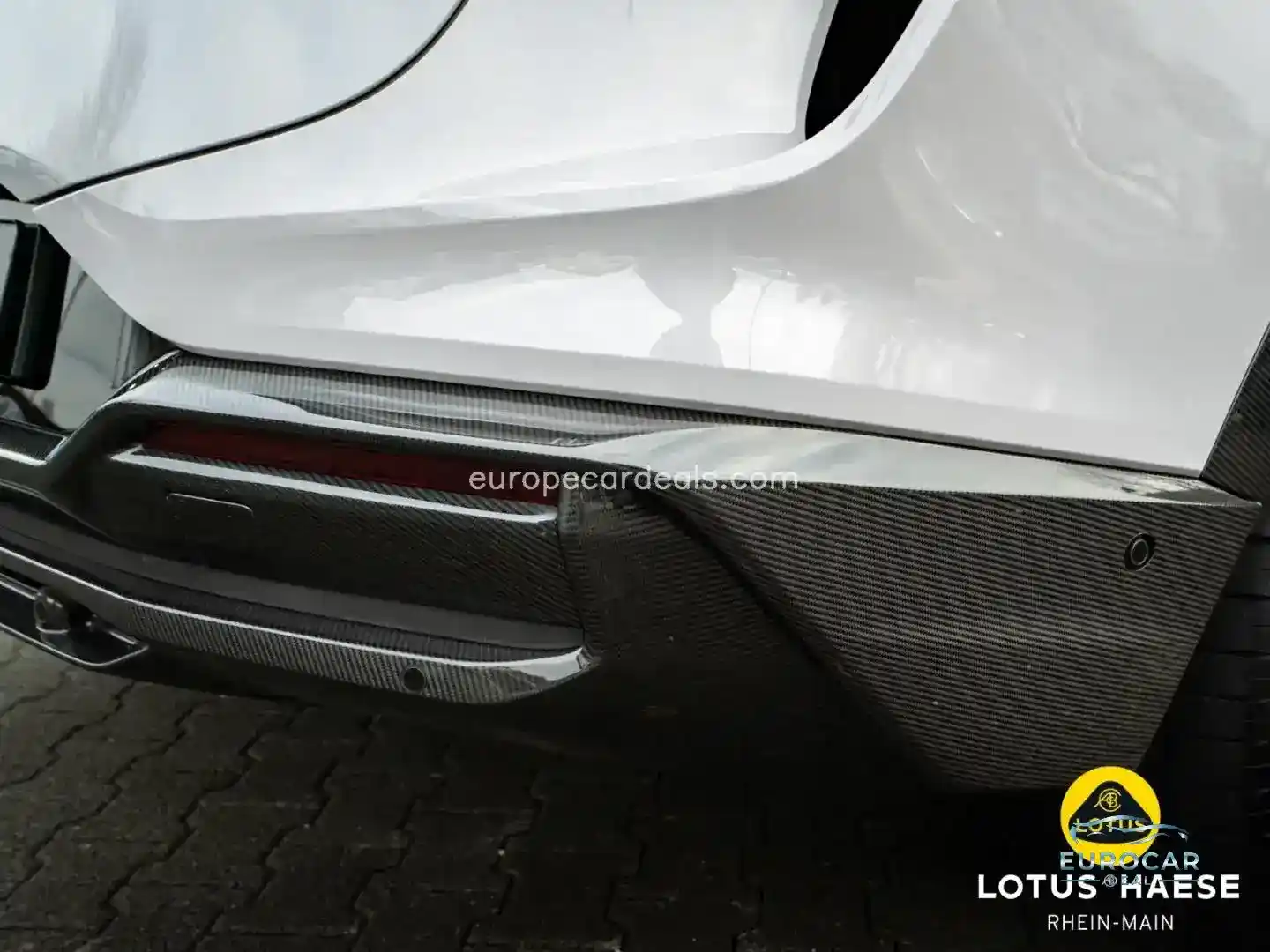 Lotus Eletre