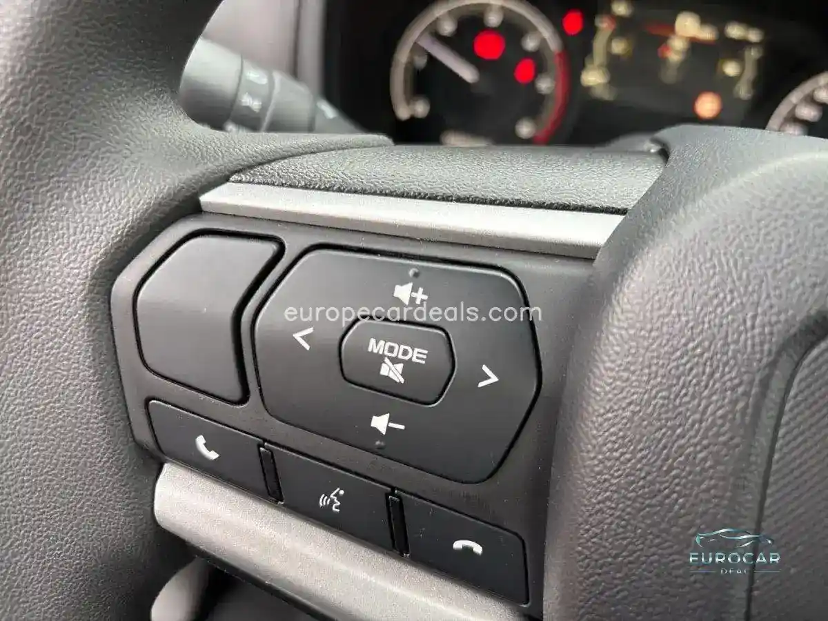 1.9 D SINGLE CAB L 4WD AT MY25