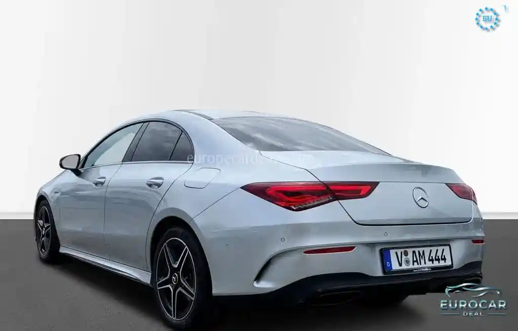 Mercedes-Benz CLA 180