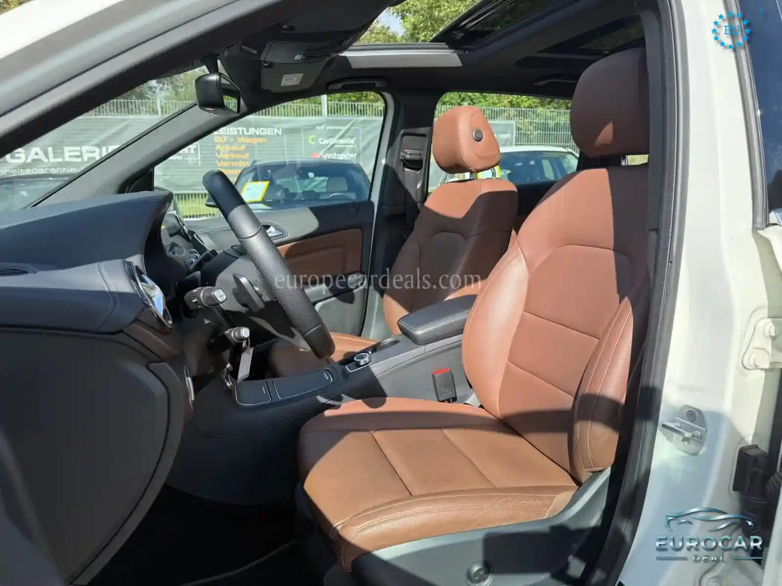 Mercedes-Benz B 220
