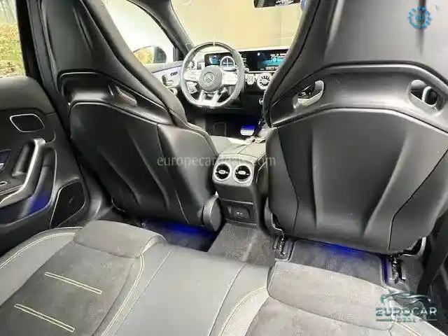 Mercedes-Benz A 45 AMG