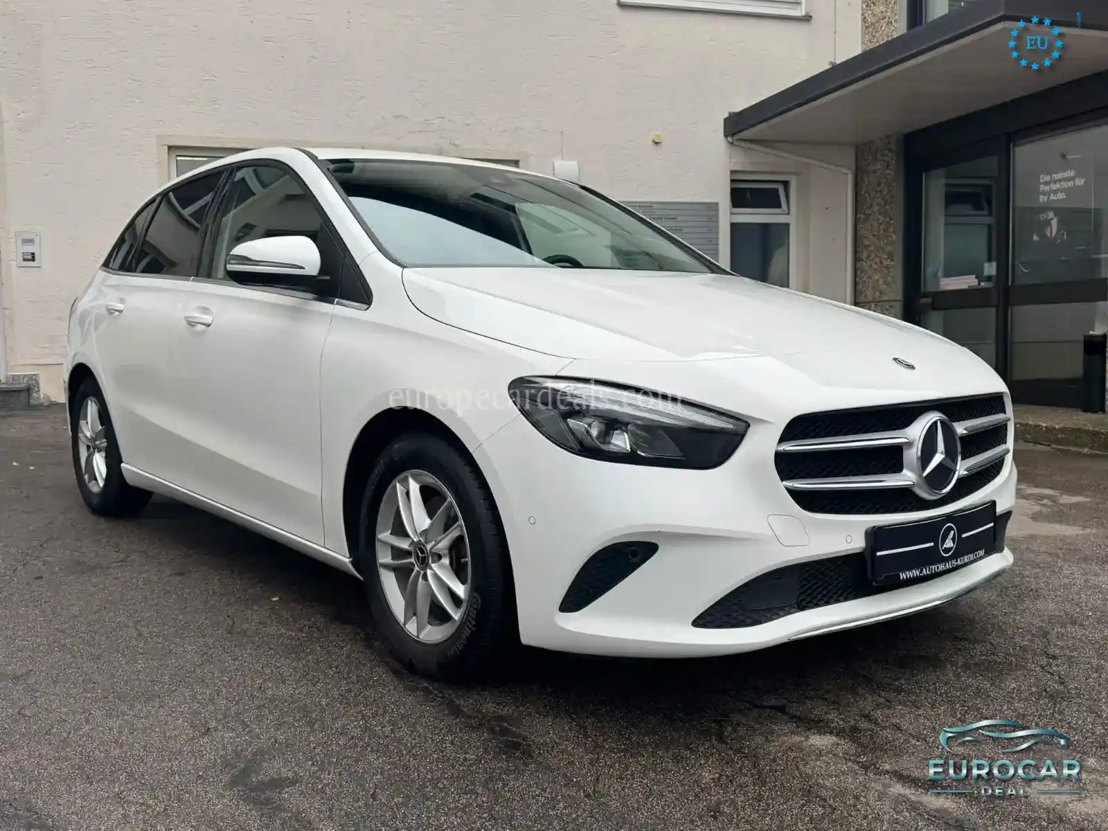 Mercedes-Benz B 180
