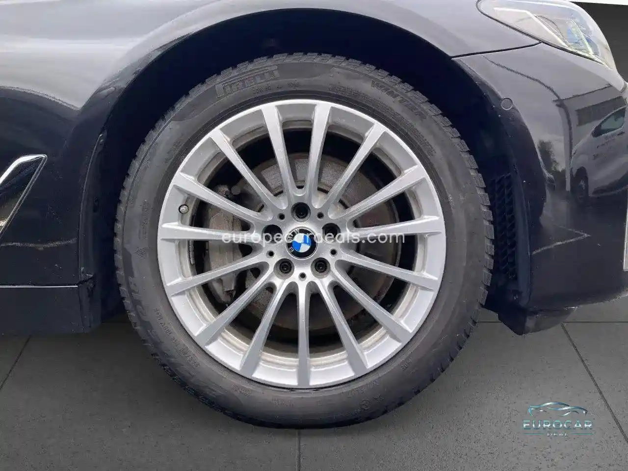BMW 530