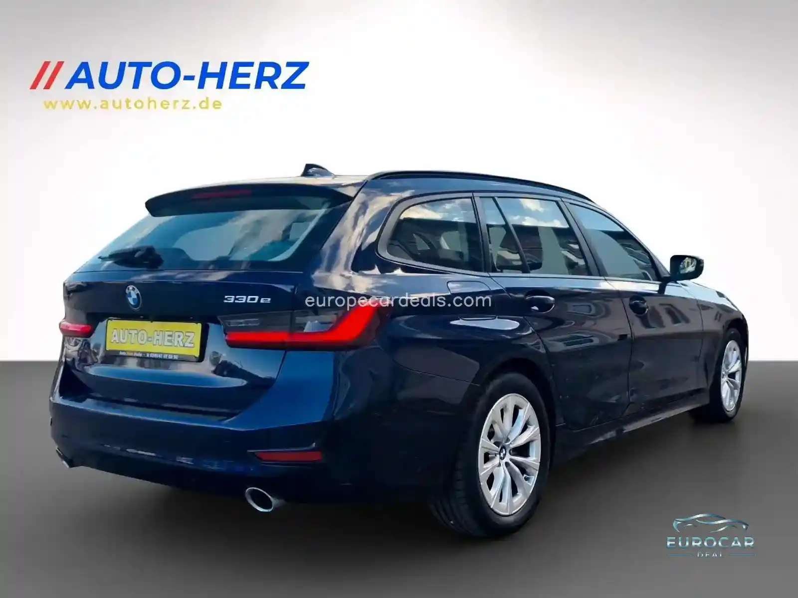 BMW 330