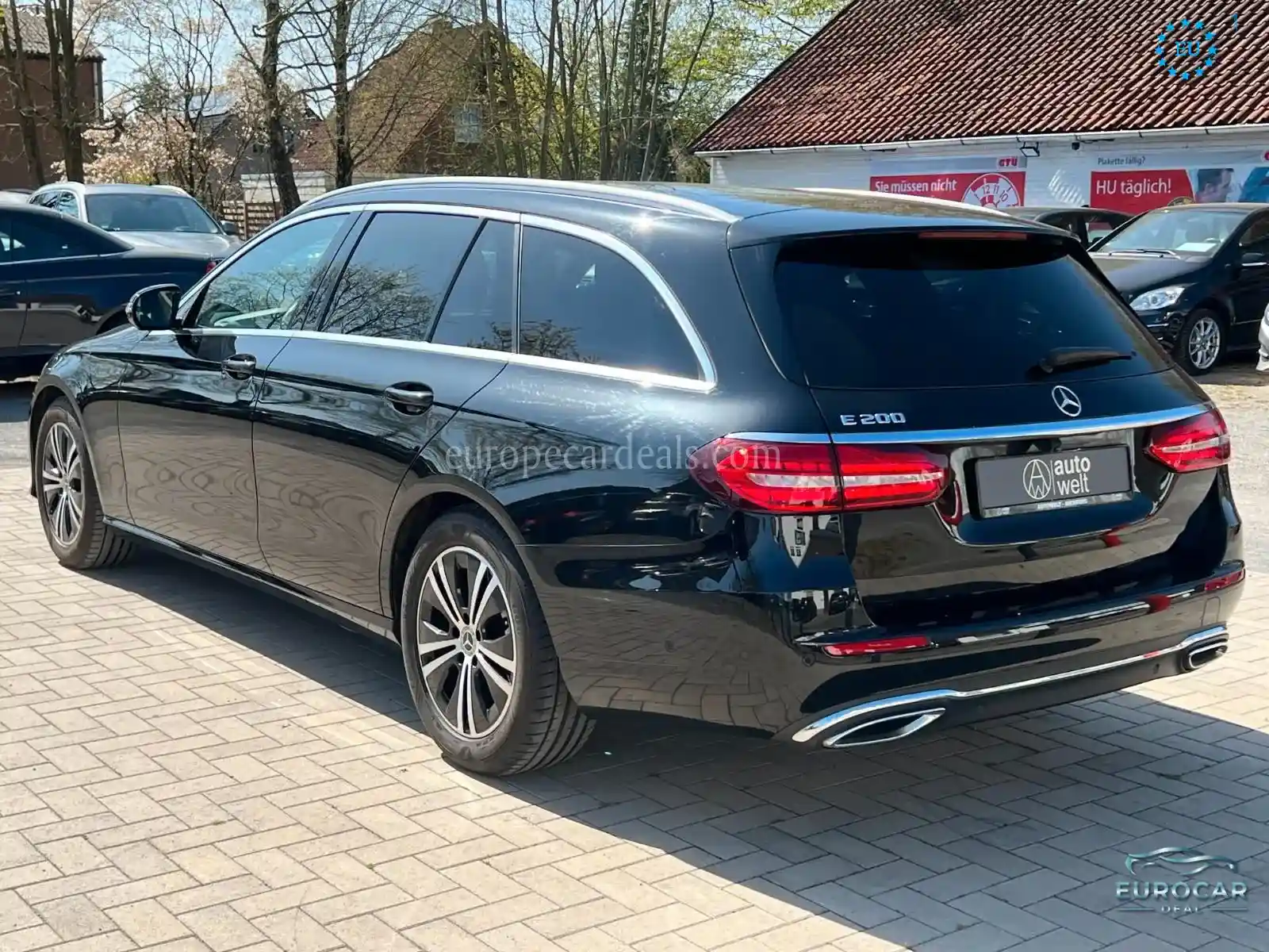 Mercedes-Benz E 200