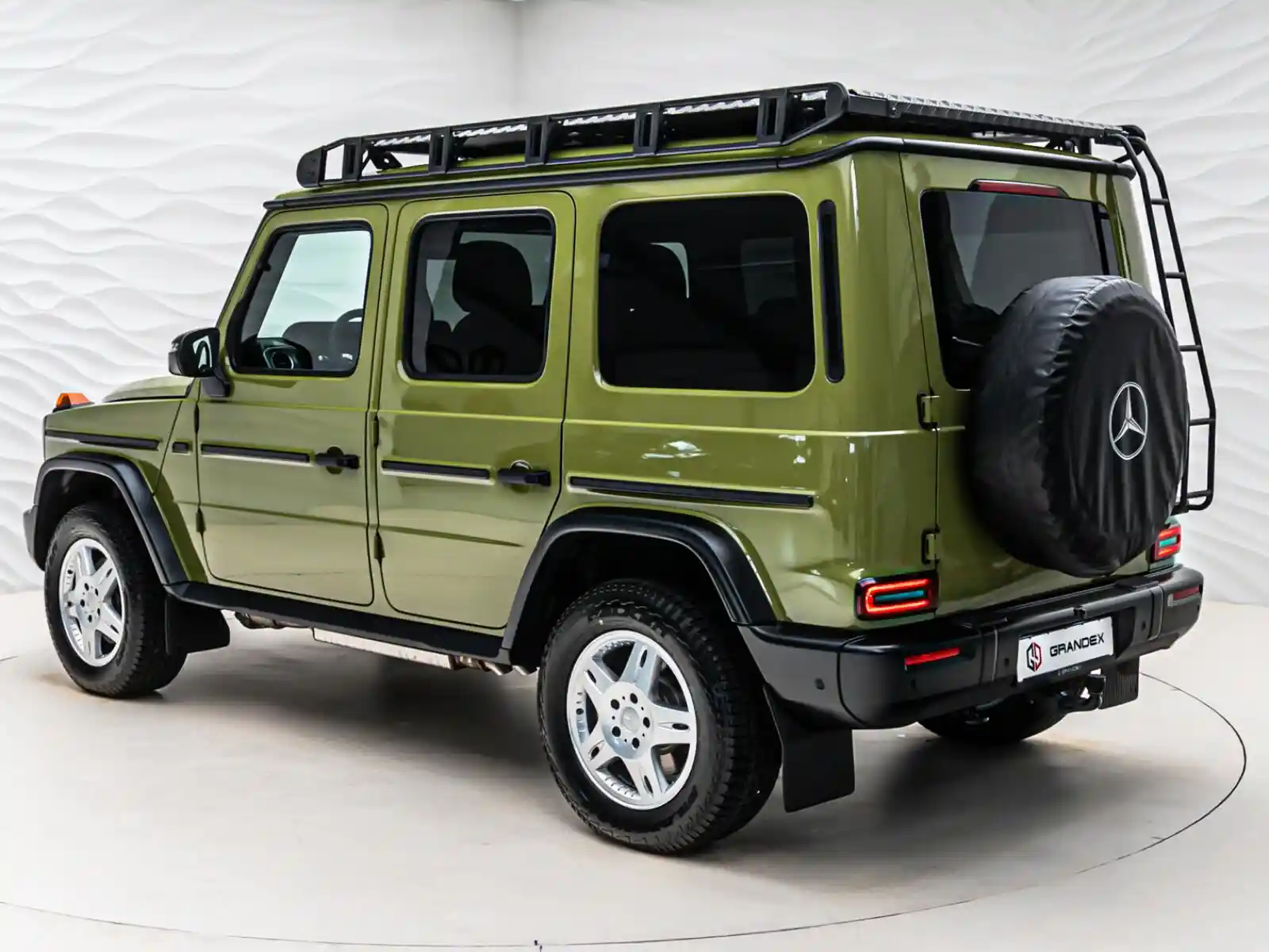 Mercedes-Benz G 500