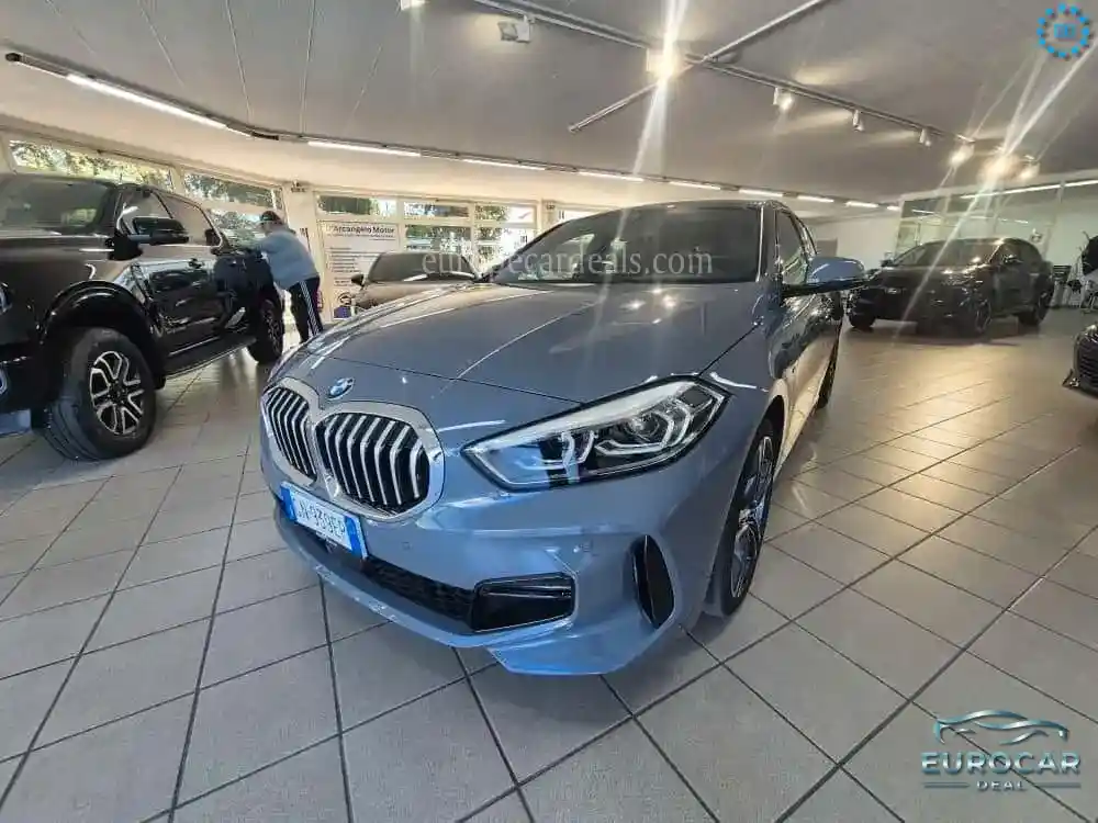 BMW 118