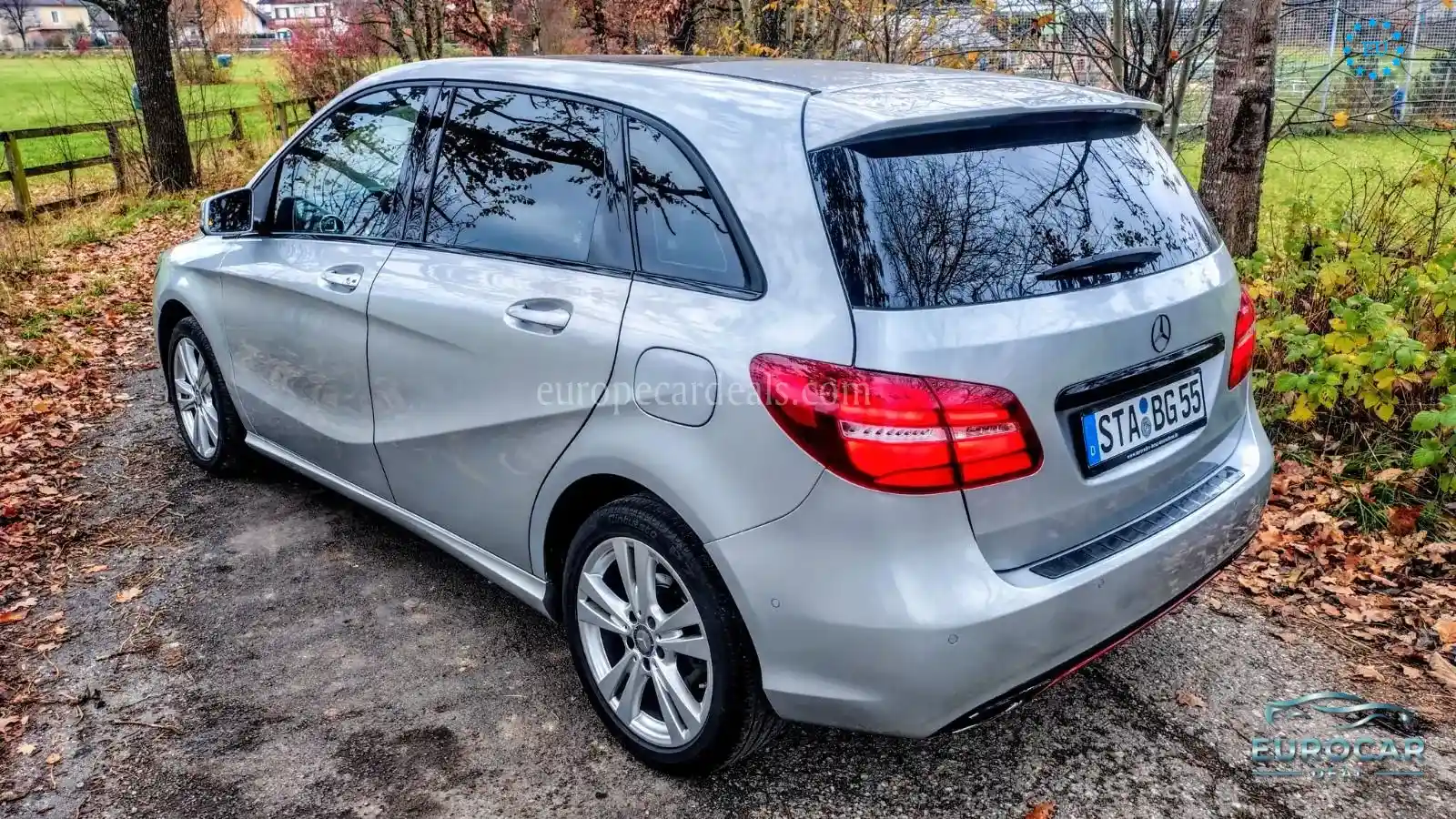 Mercedes-Benz B 220