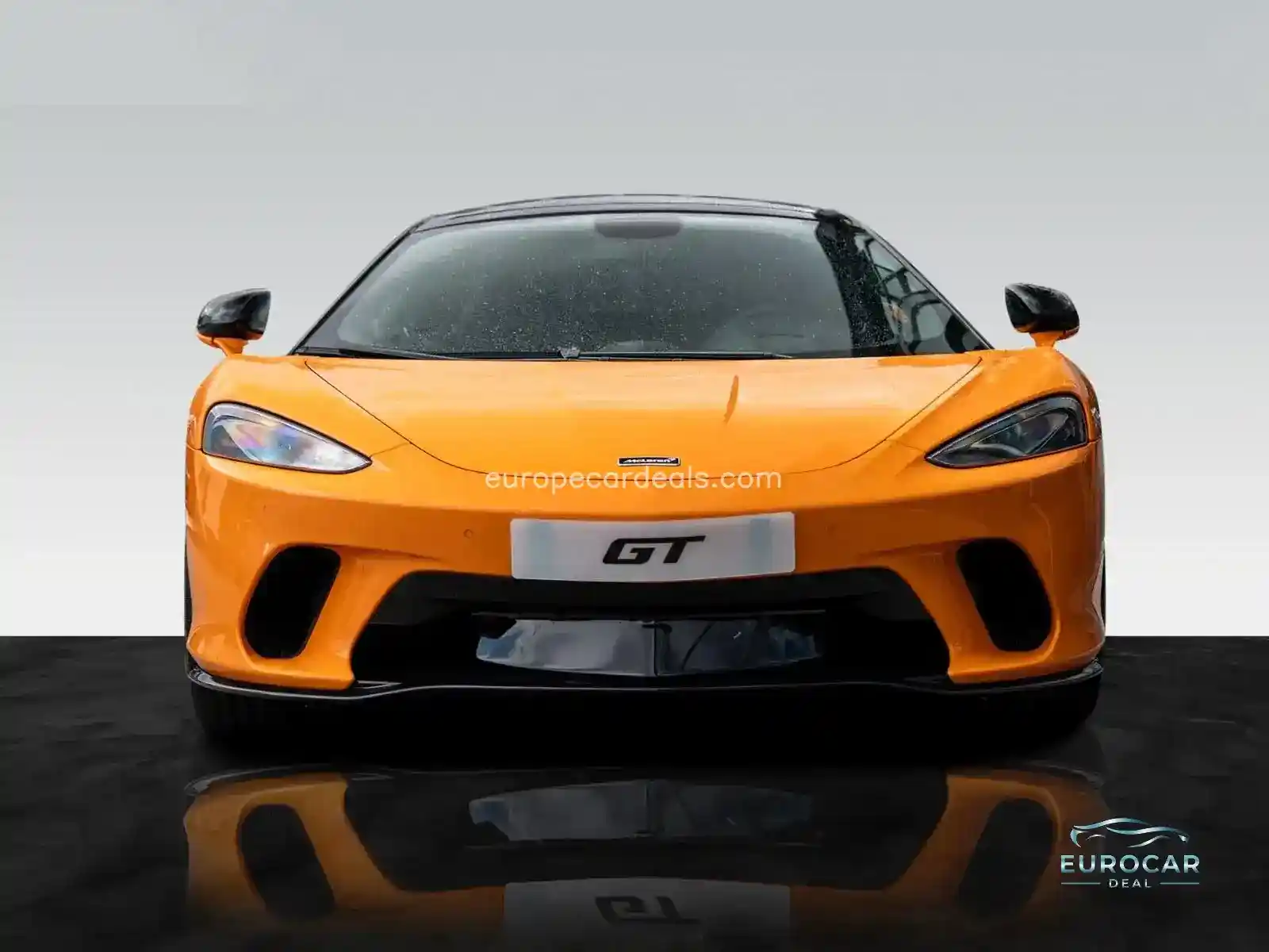 McLaren GT