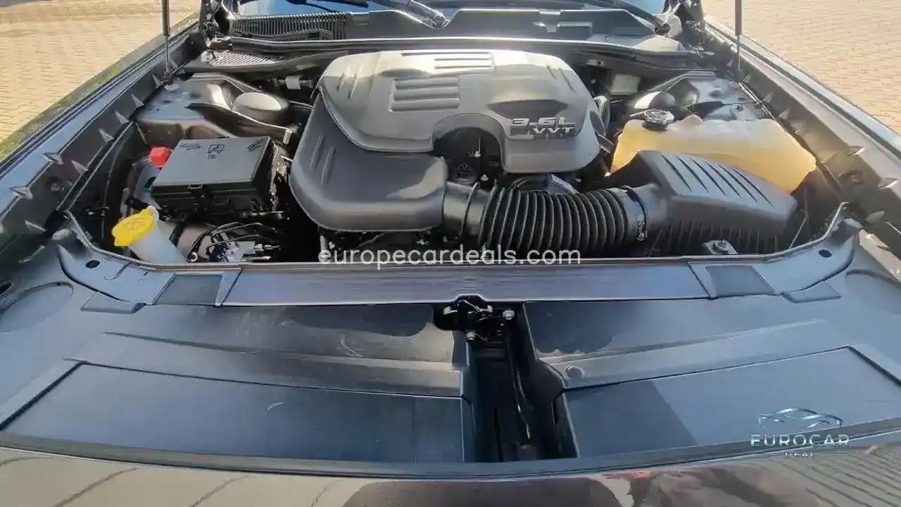 Dodge Challenger