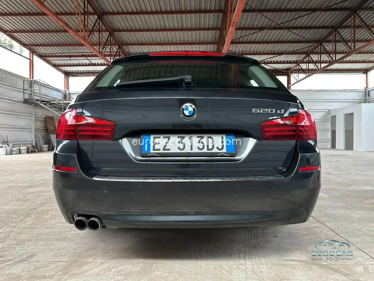 BMW 518