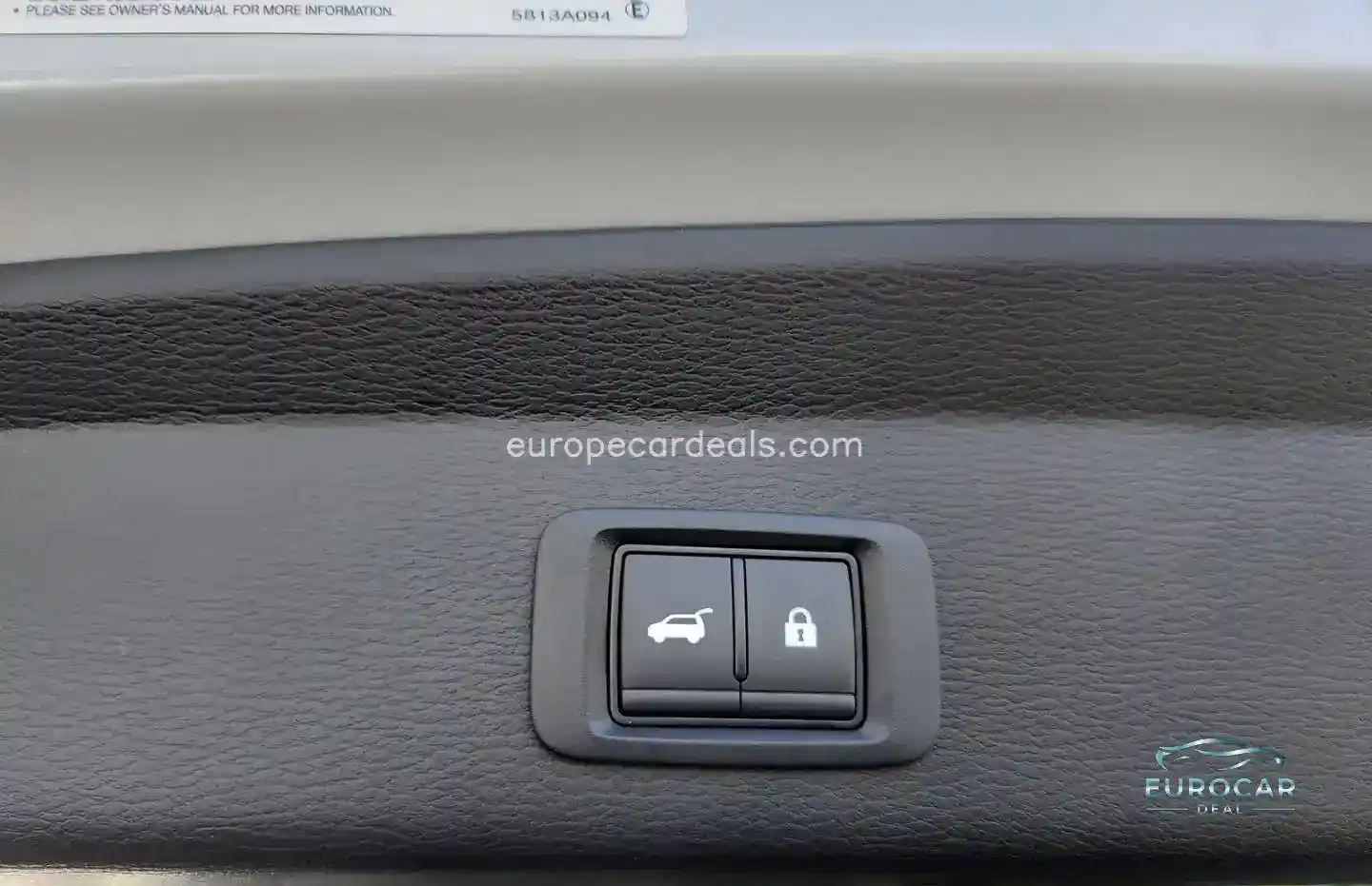Mitsubishi Plug-in Hybrid Outlander