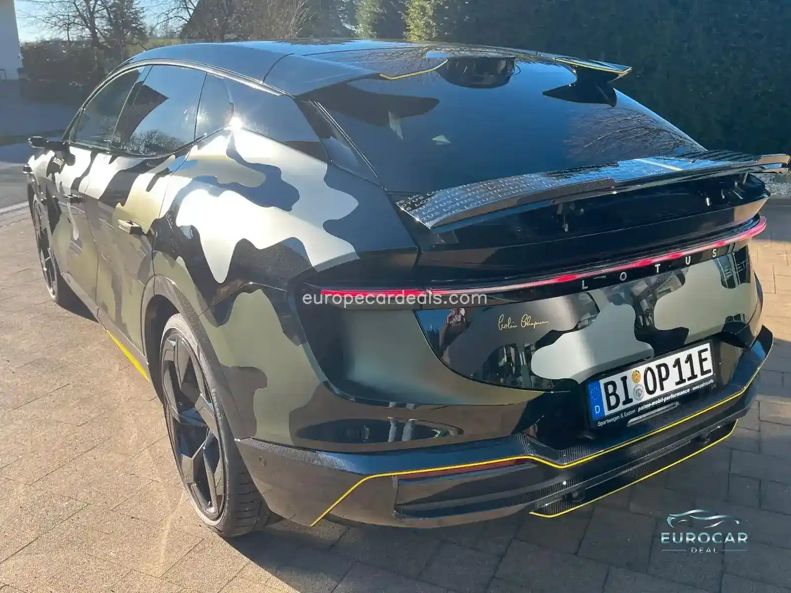 Lotus Eletre