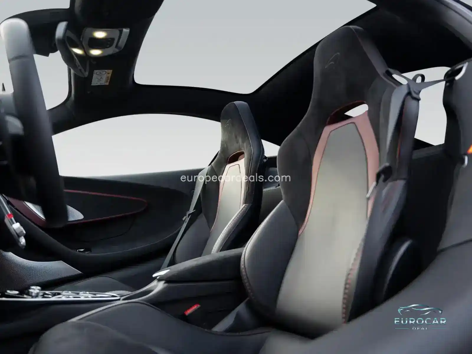 McLaren GT