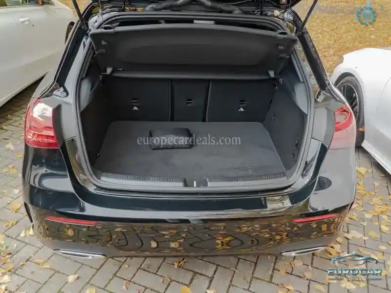 Mercedes-Benz A 220
