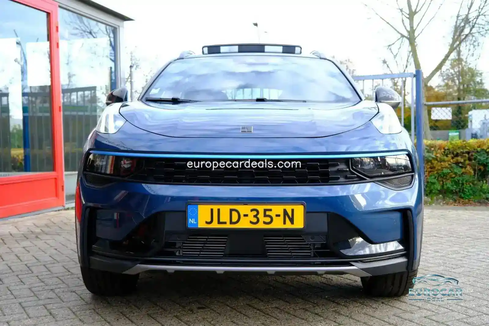 Lynk&Co 01