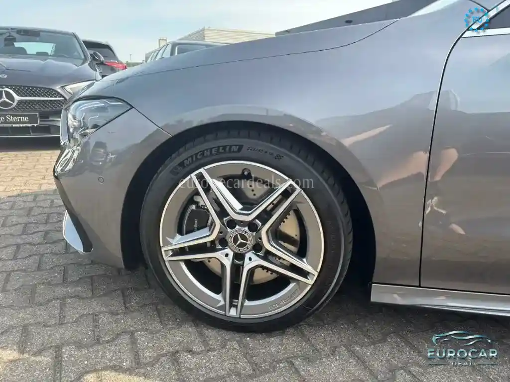 Mercedes-Benz CLA 250