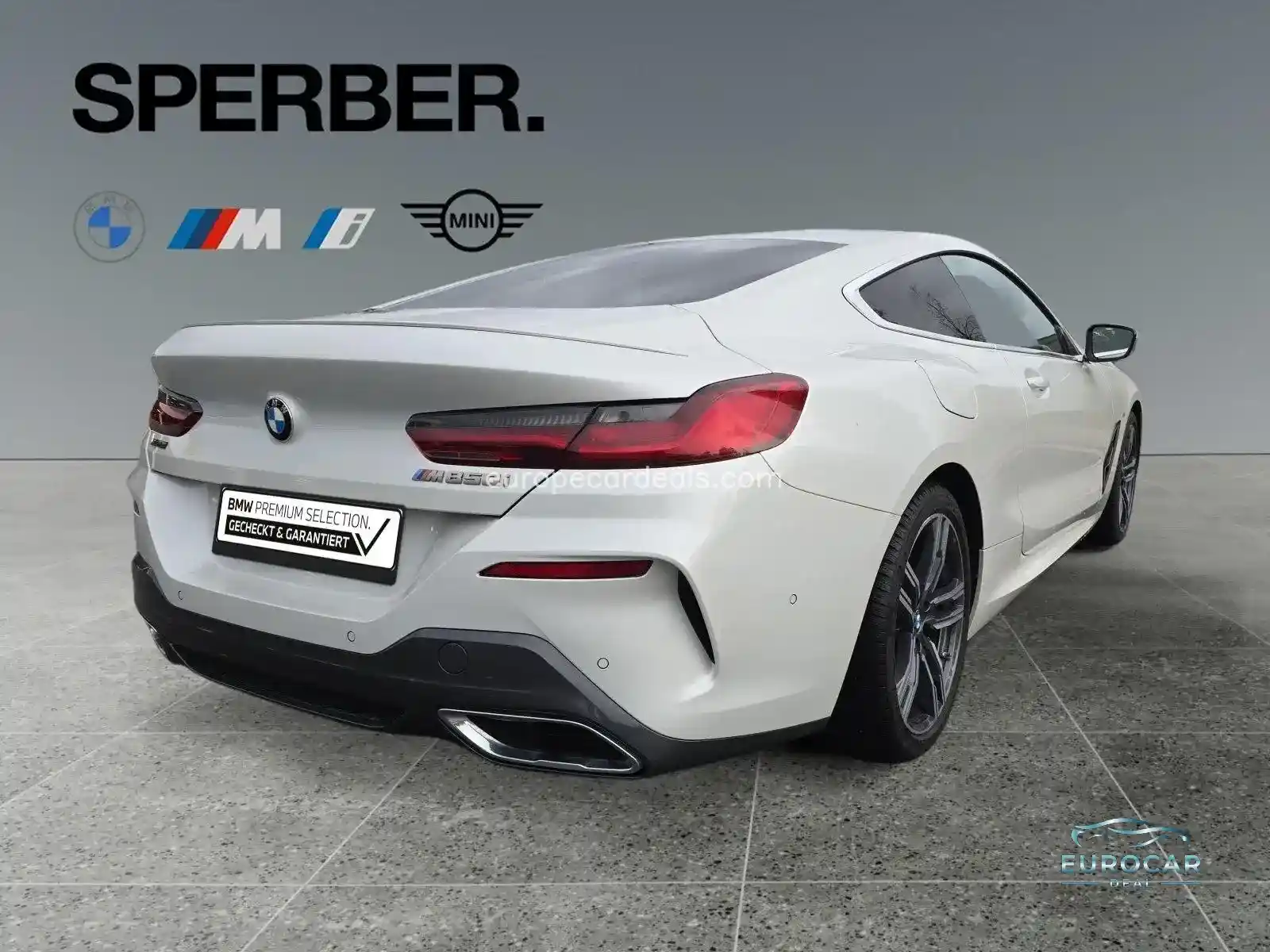 BMW M850