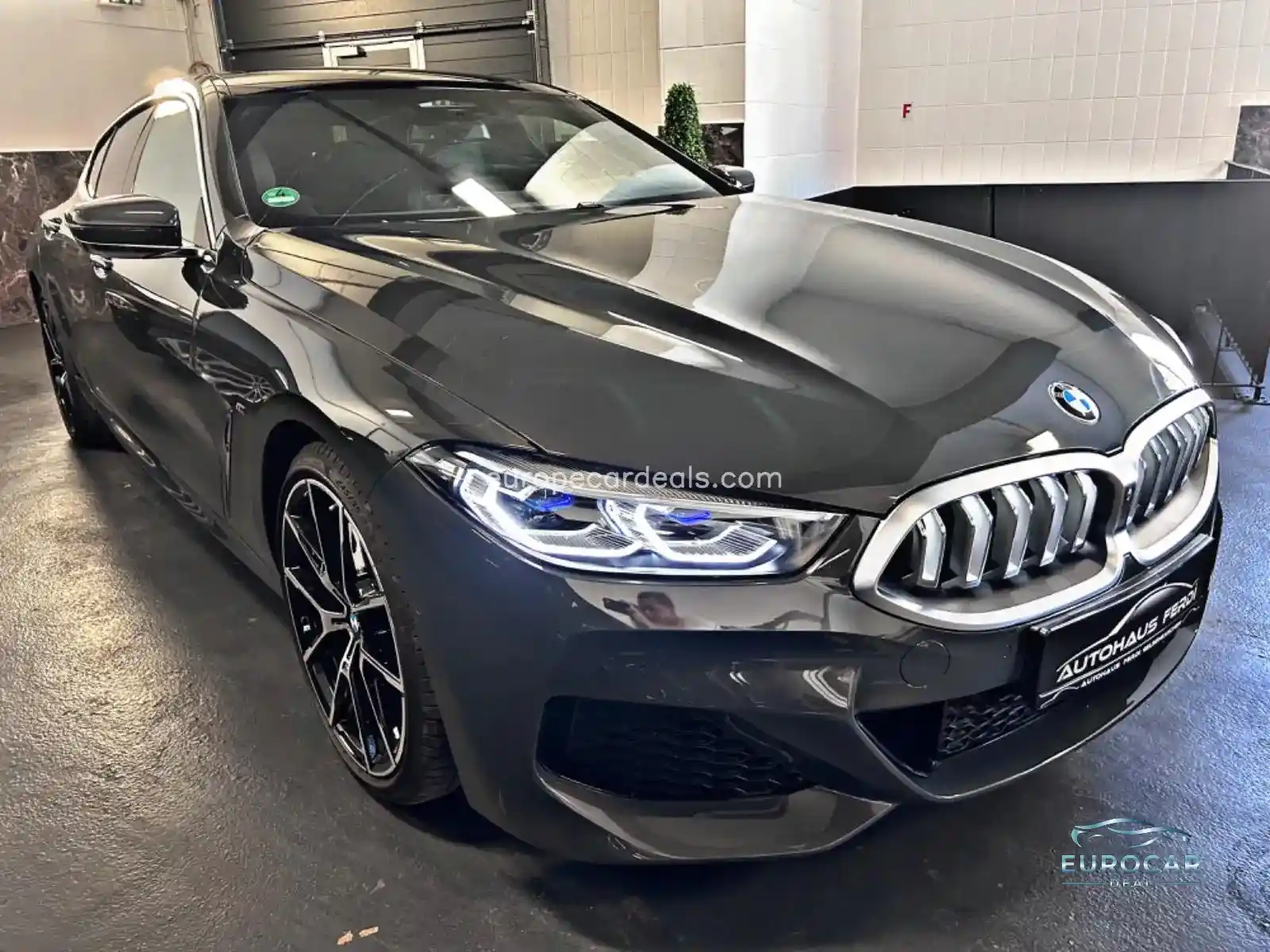 BMW 840