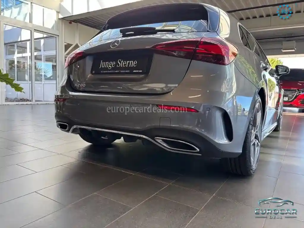Mercedes-Benz A 200