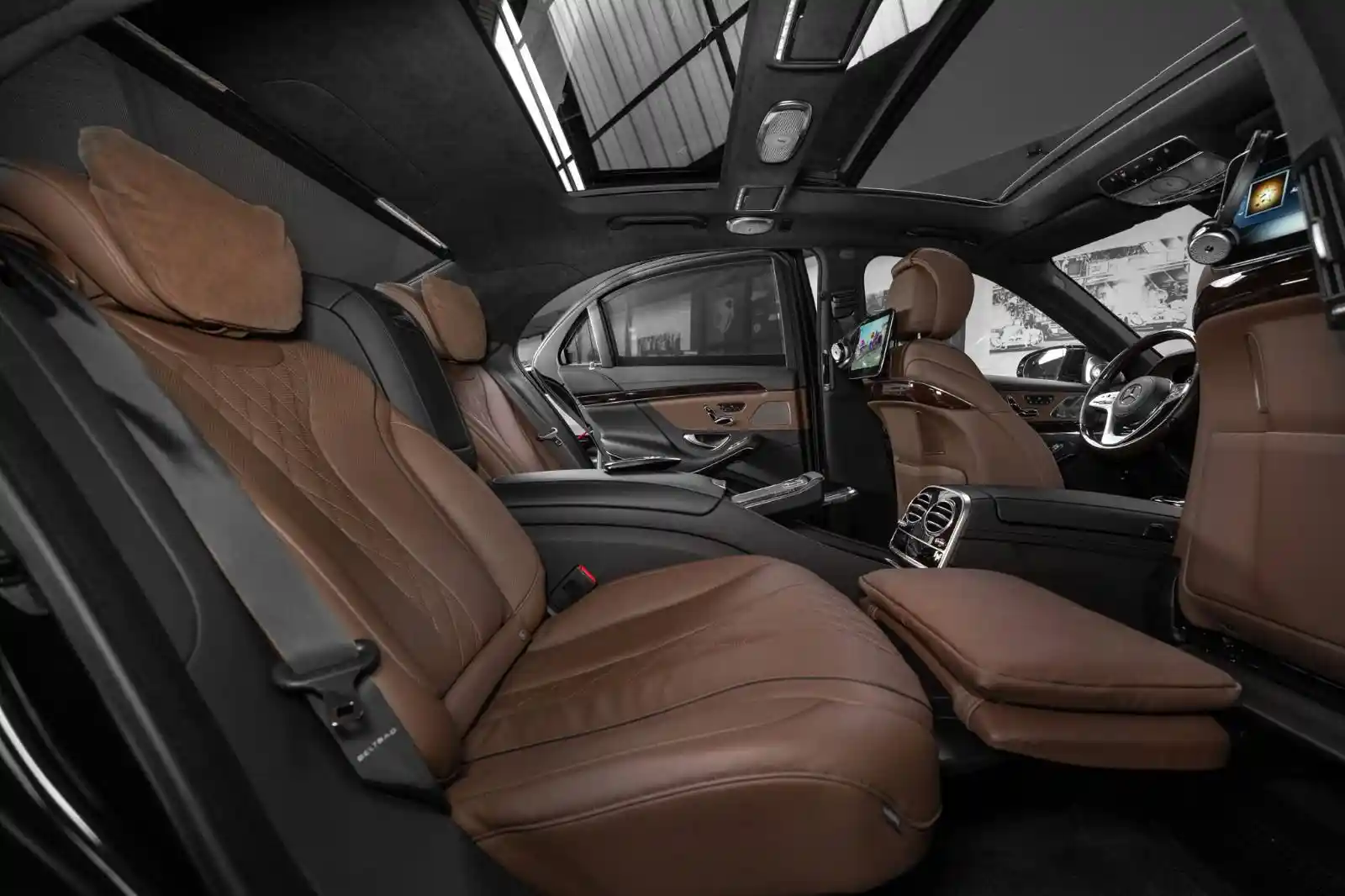 Mercedes-Benz S 560