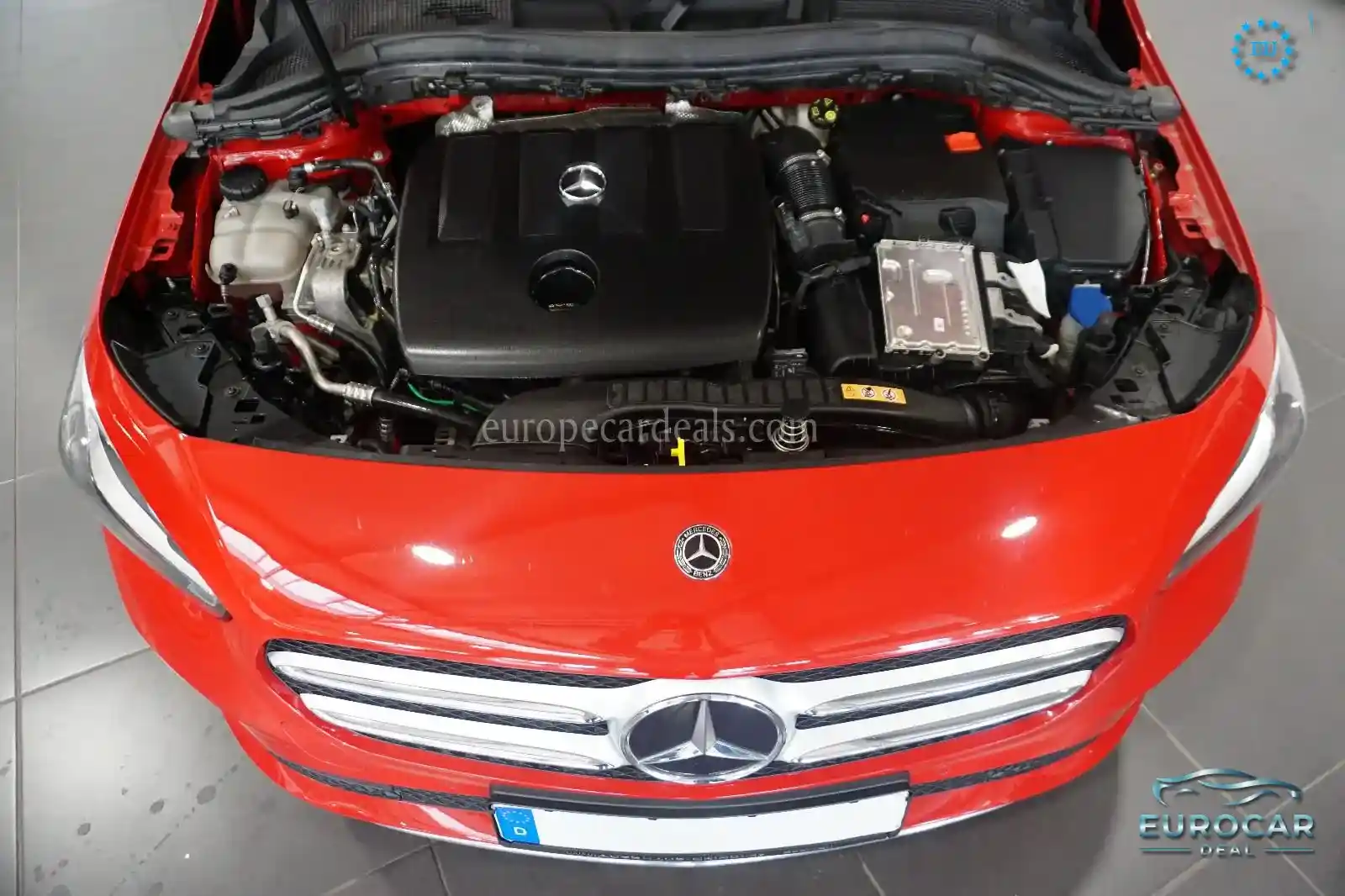 Mercedes-Benz B 180