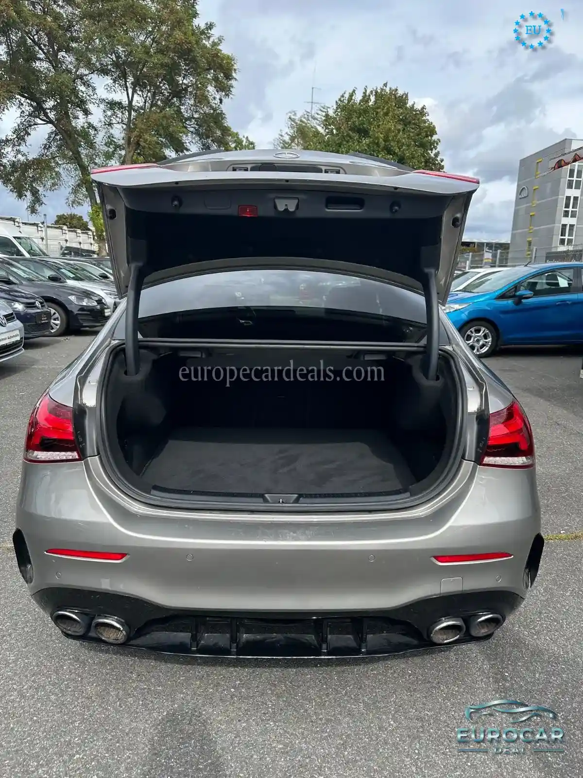 Mercedes-Benz A 220