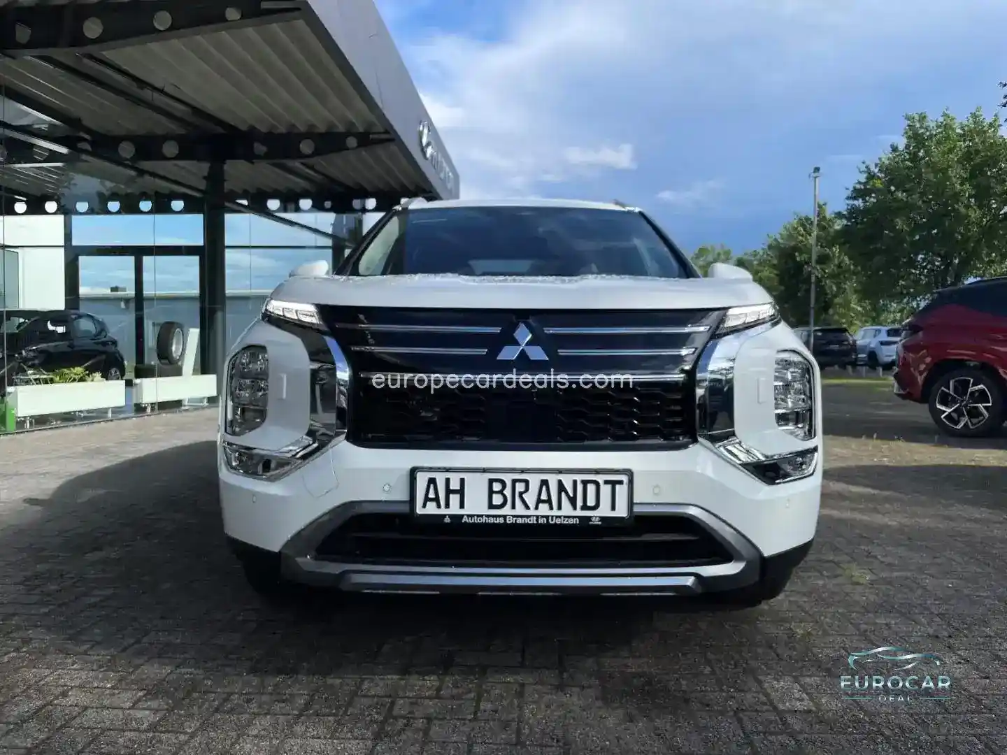 Mitsubishi Plug-in Hybrid Outlander