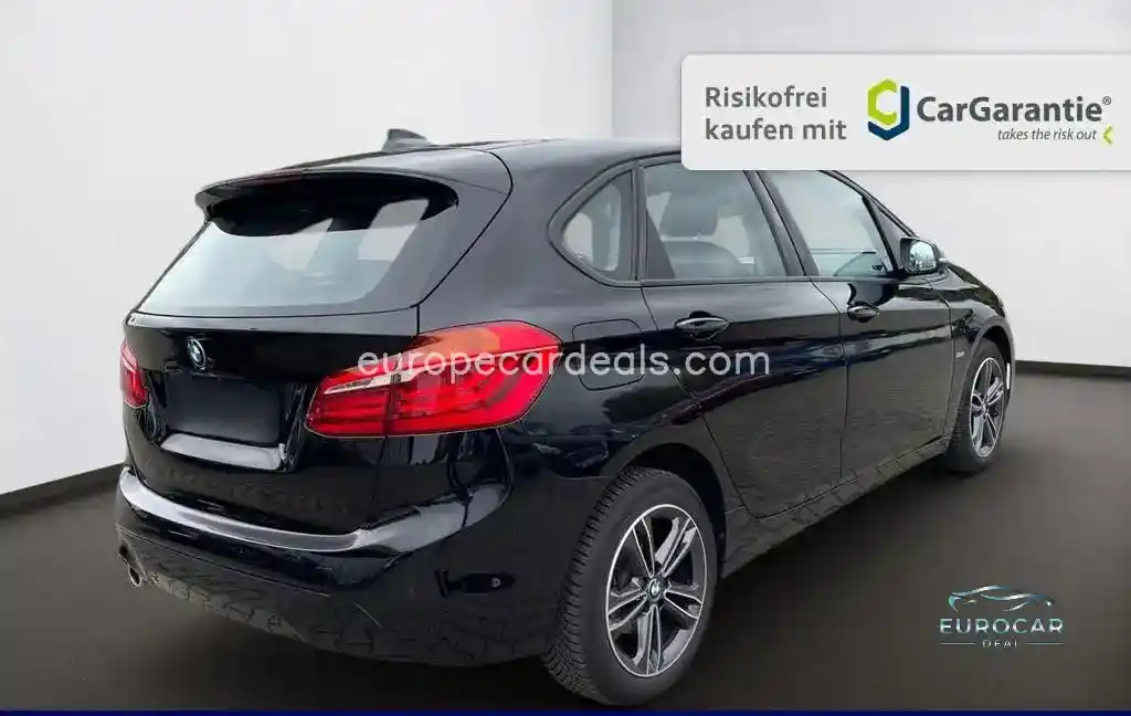 BMW 218