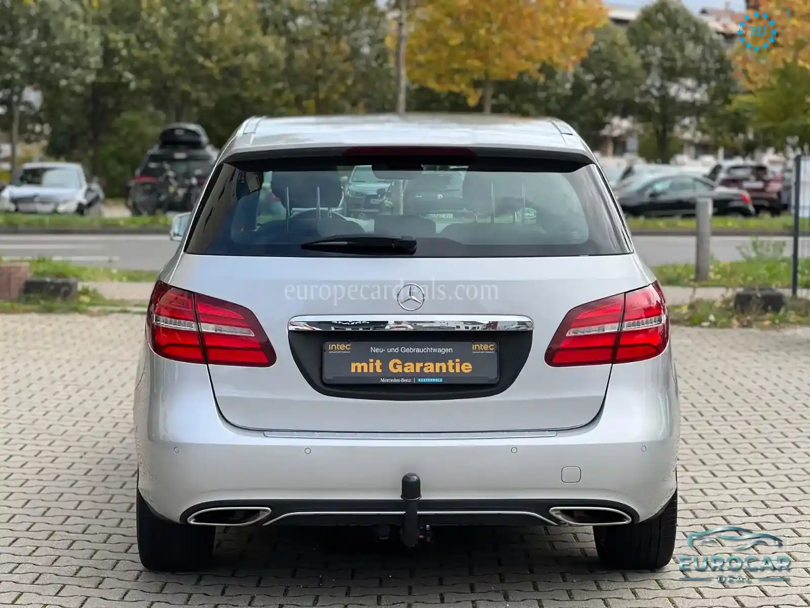 Mercedes-Benz B 200