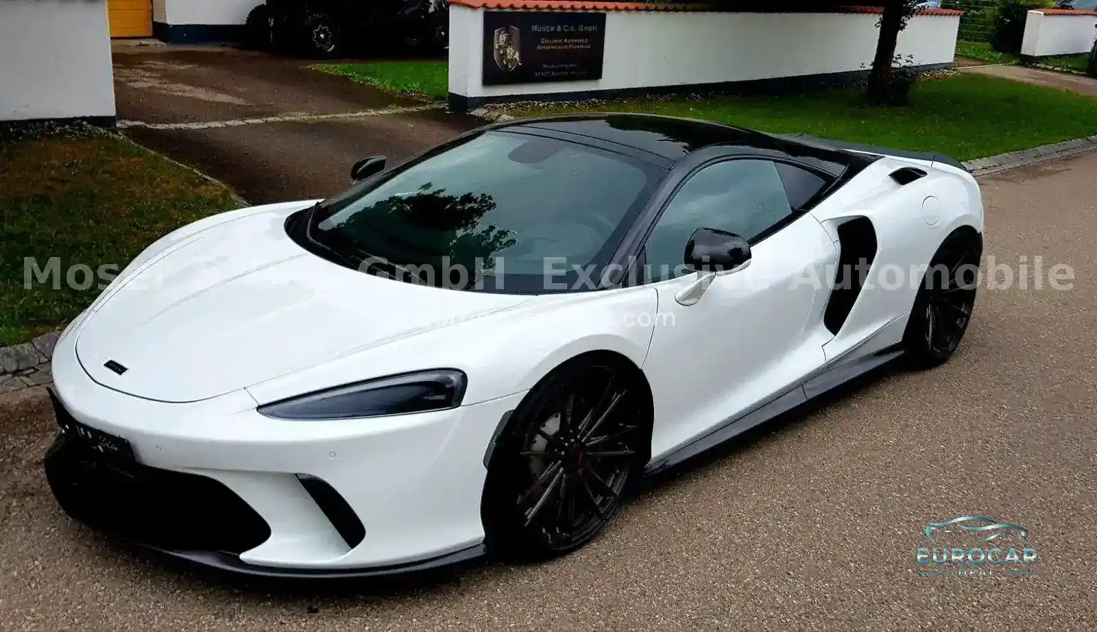 McLaren GT