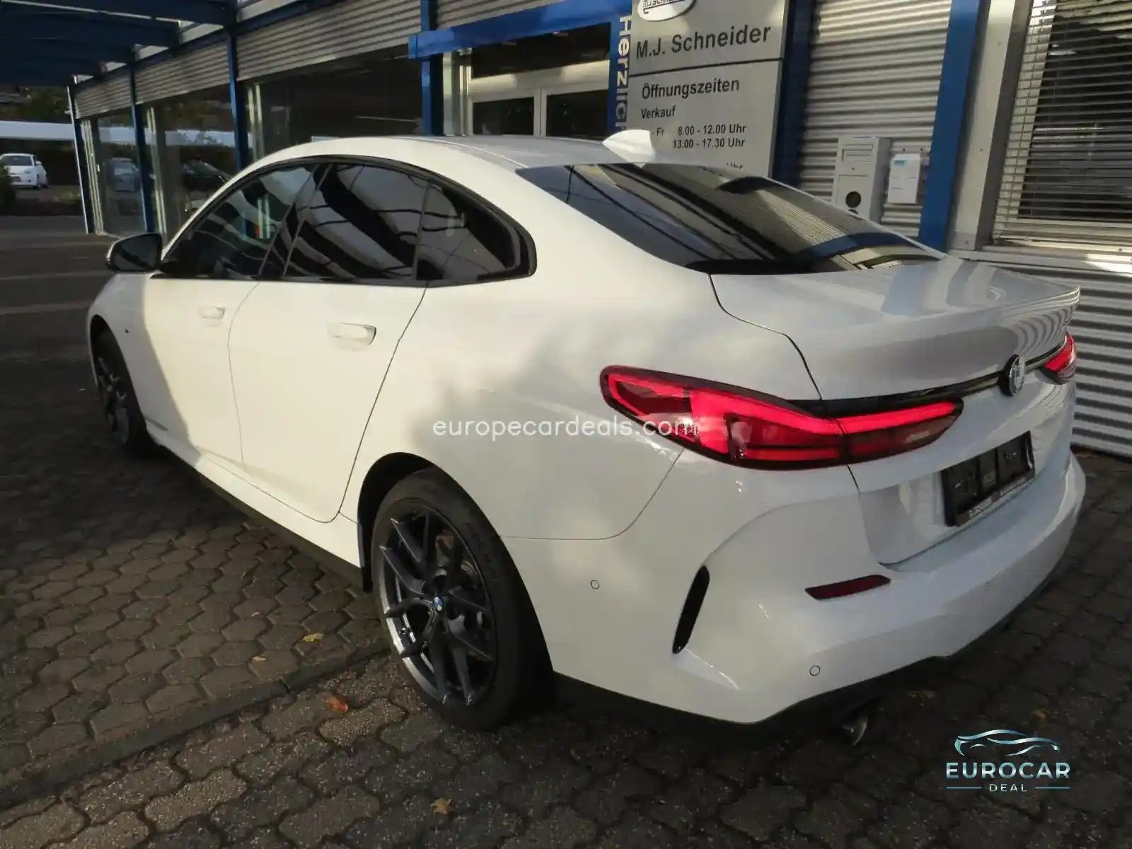 BMW 220