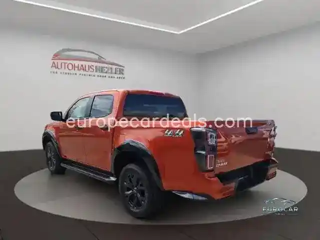 Double Cab 4WD V-CROSS Navi LED Mehrzonenk