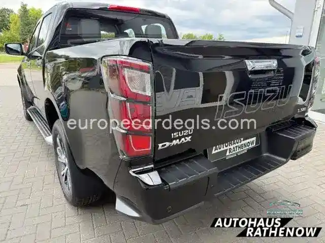 Double Cab 4WD LSE LED Mehrzonenklima DAB
