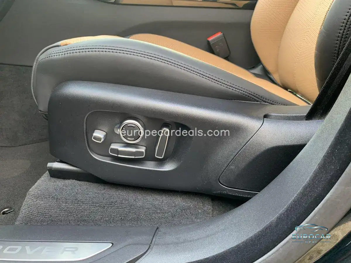 Land Rover Range Rover Velar