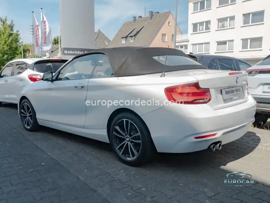 BMW 220