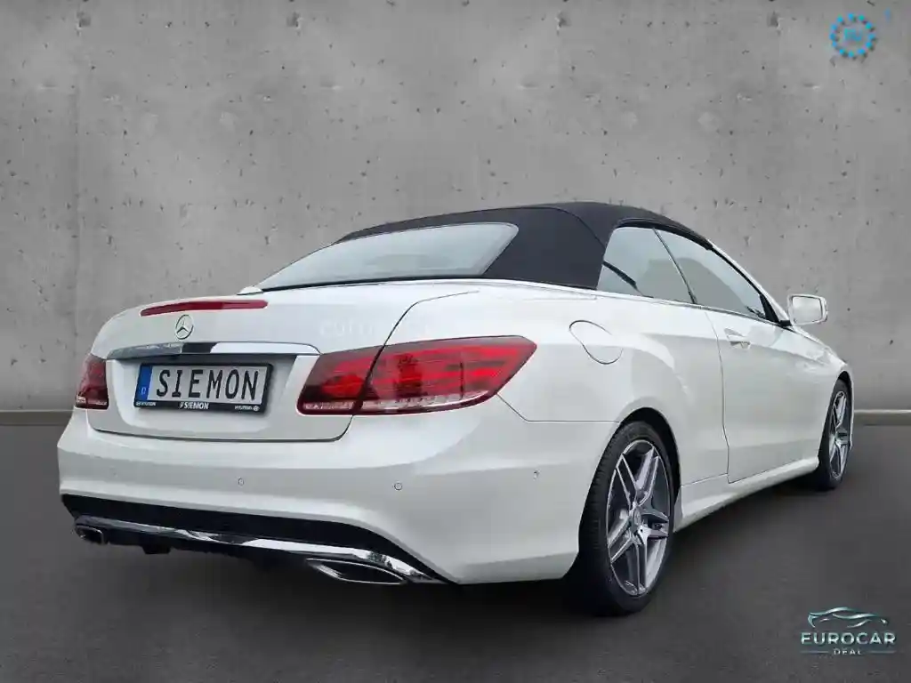 Mercedes-Benz E 320