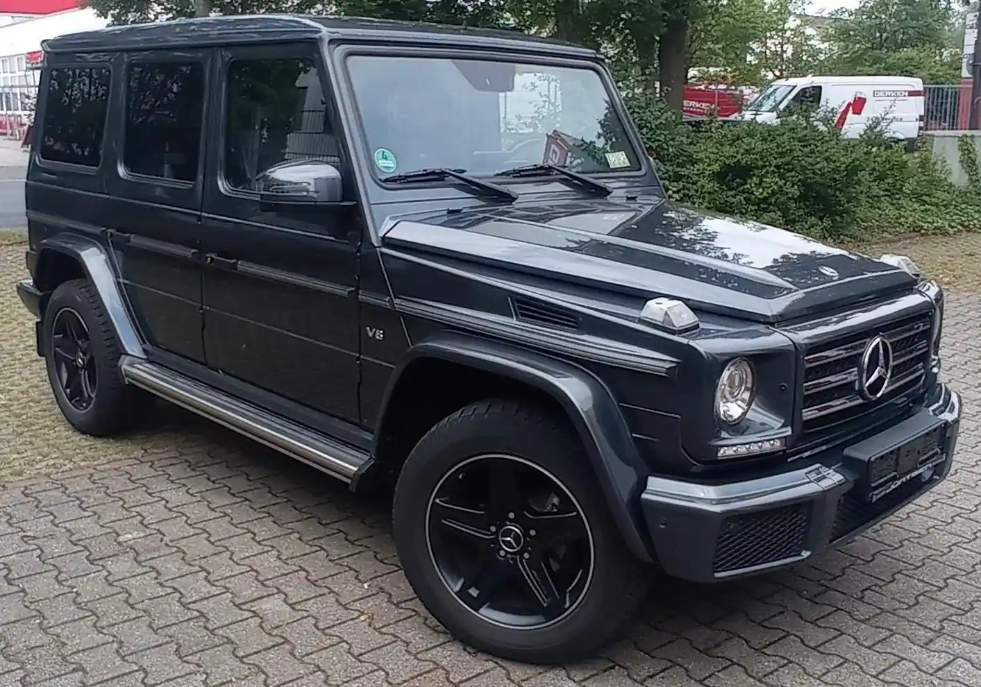 Mercedes-Benz G 500