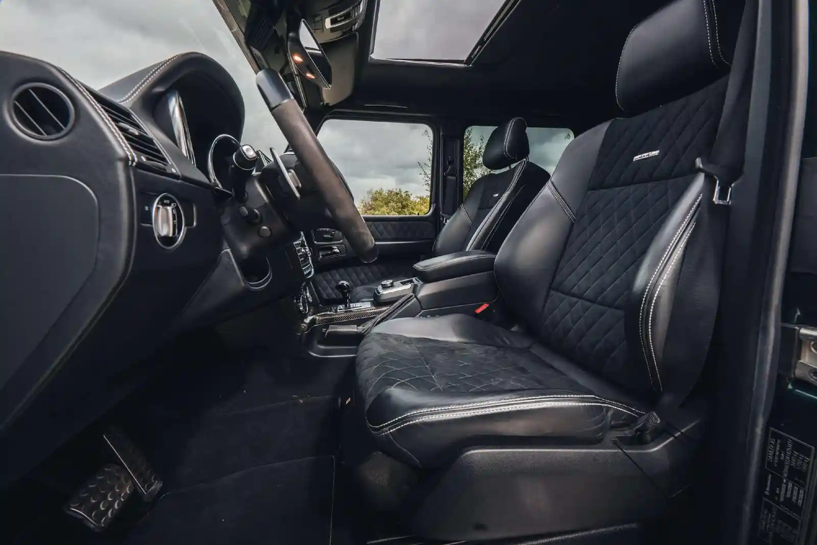 Mercedes-Benz G 500