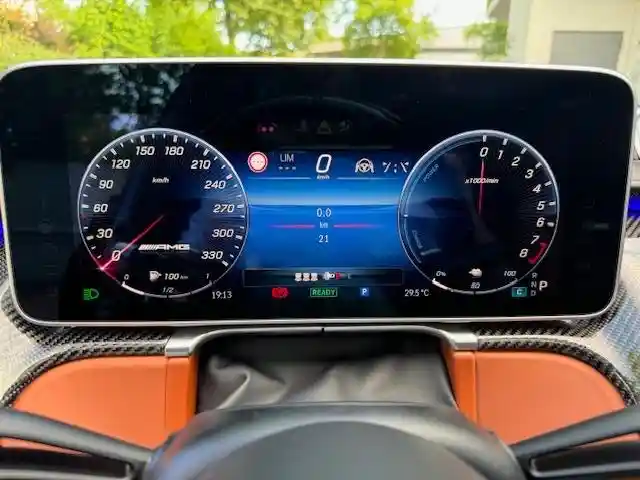 Mercedes-Benz S 63 AMG