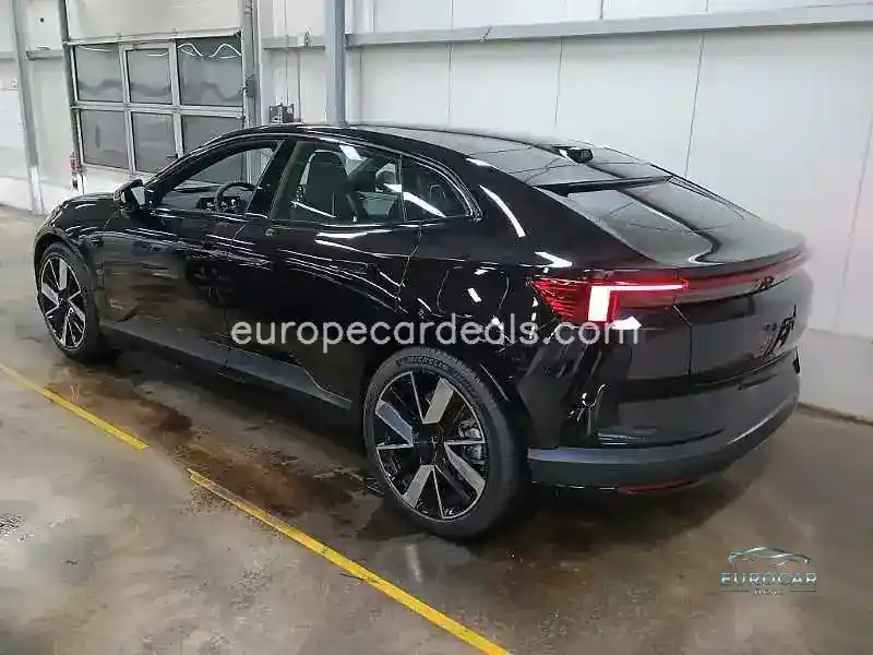 Polestar 4