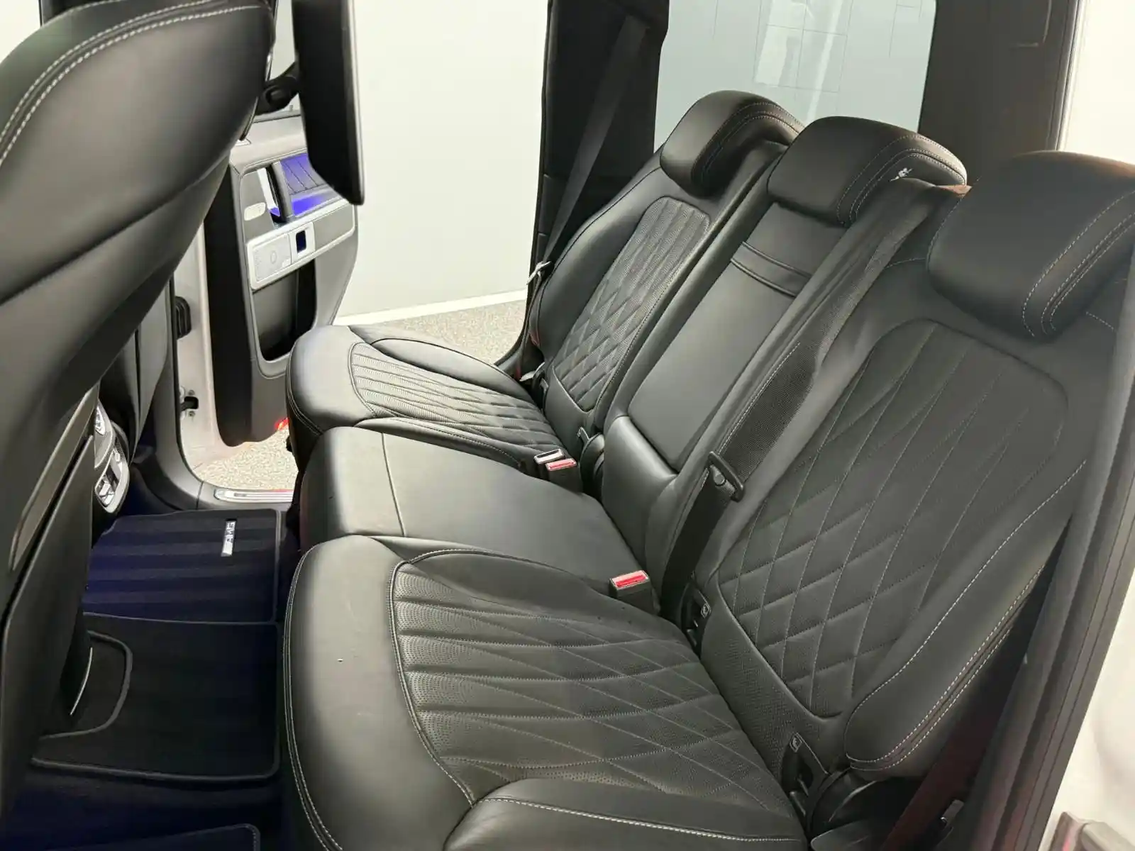 Mercedes-Benz G 500