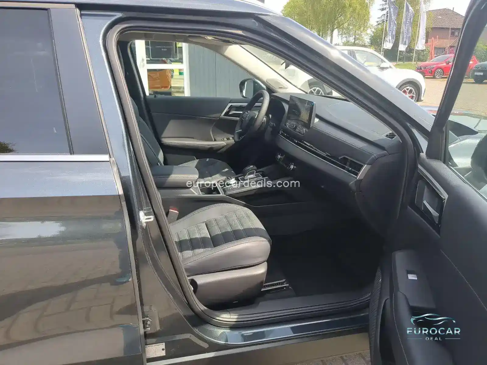 Mitsubishi Plug-in Hybrid Outlander