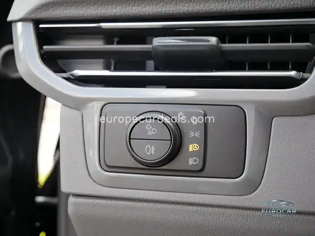 Volkswagen T7 Caravelle