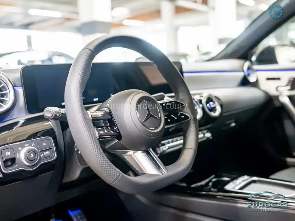 Mercedes-Benz A 220